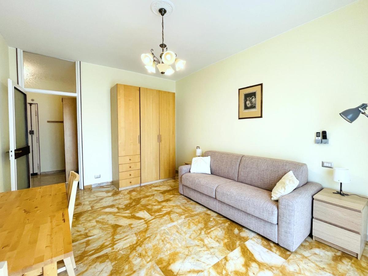 Accomodo Mib27 Bivano Centrale Villa Milan Exterior photo